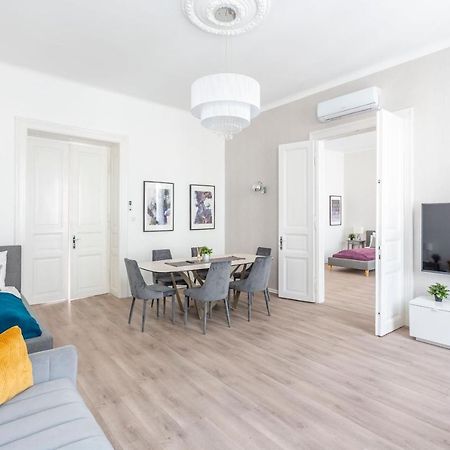 Exclusive Downtown Apartment In The Heart Of Budapest Budapeste Exterior foto