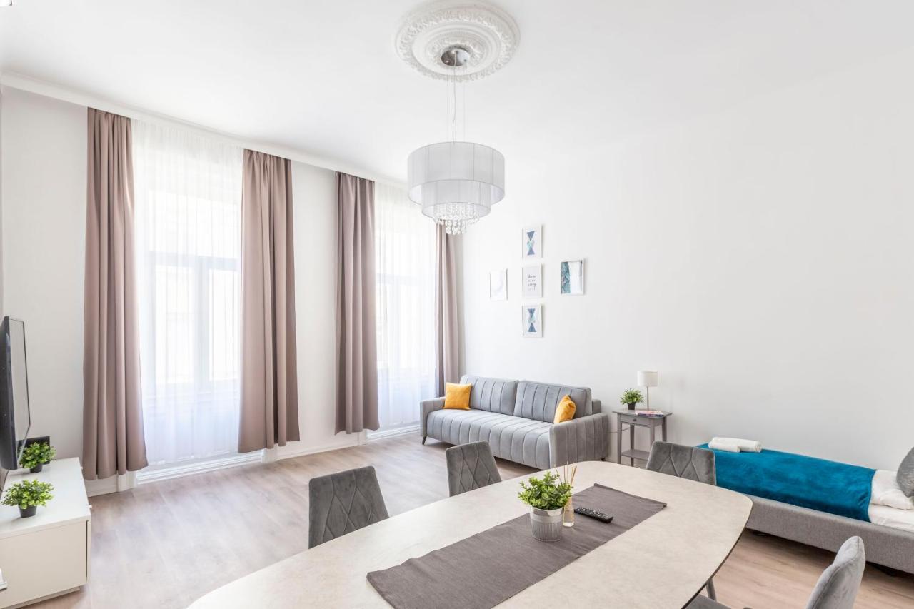 Exclusive Downtown Apartment In The Heart Of Budapest Budapeste Exterior foto