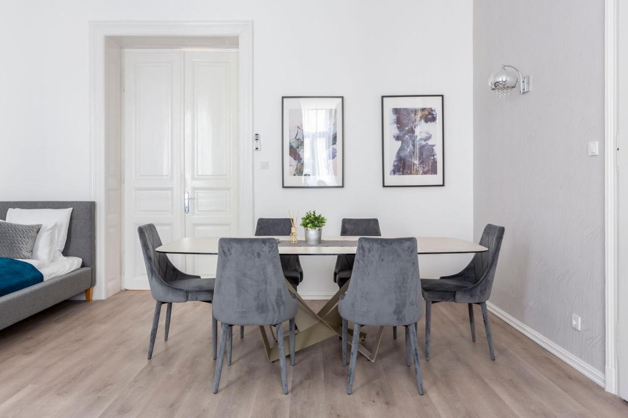 Exclusive Downtown Apartment In The Heart Of Budapest Budapeste Exterior foto