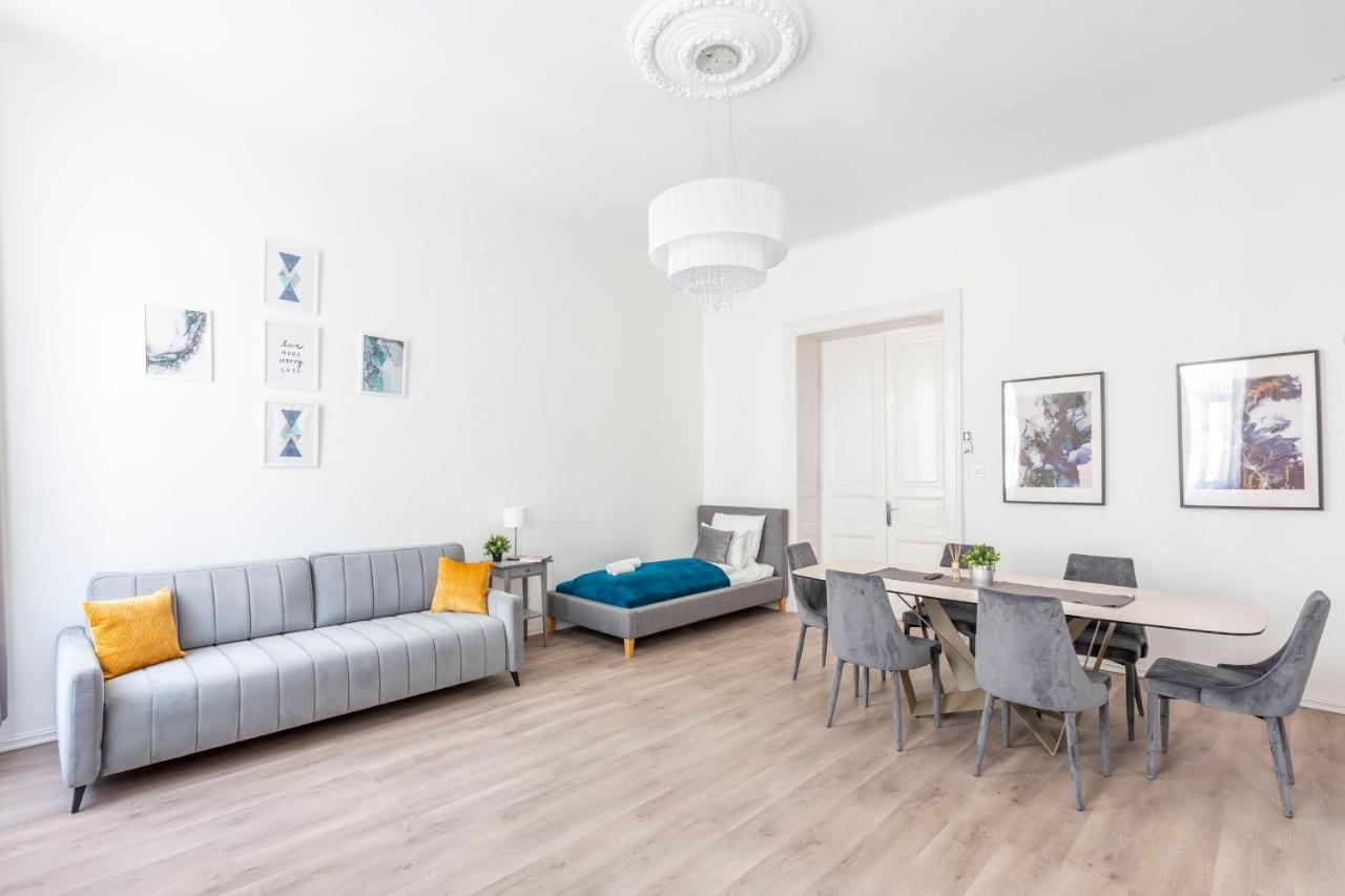 Exclusive Downtown Apartment In The Heart Of Budapest Budapeste Exterior foto